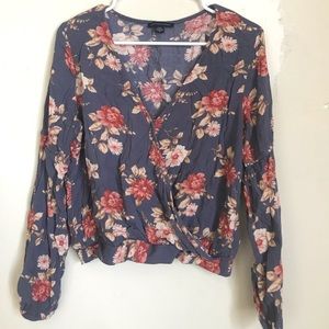 American Eagle Floral Top